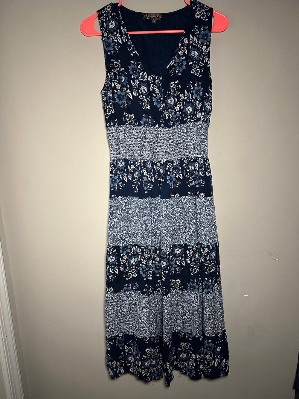 J Gee Sleeveless Navy Blue Floral Madi Dress with Smocked Waist